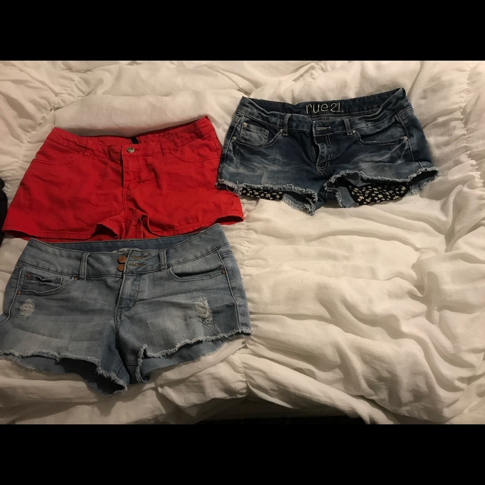 3- pair of shorts bundle!
